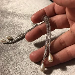 David Tutera Embellish Alexis Earrings!